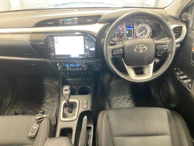 2023 Toyota Hilux Z auction photo 2