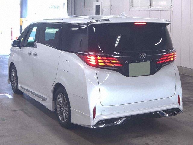 2025 Toyota Alphard Z auction photo 2