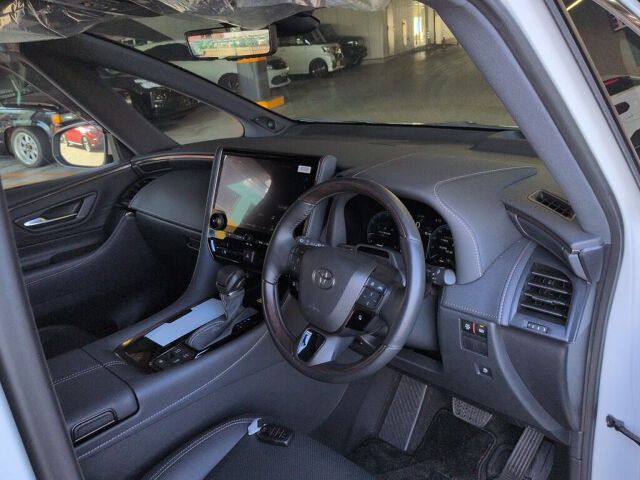 2025 Toyota Alphard Z auction photo 3