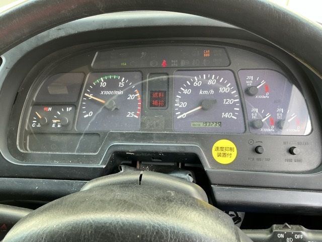 2007 Isuzu Giga アルミウイング auction photo 6