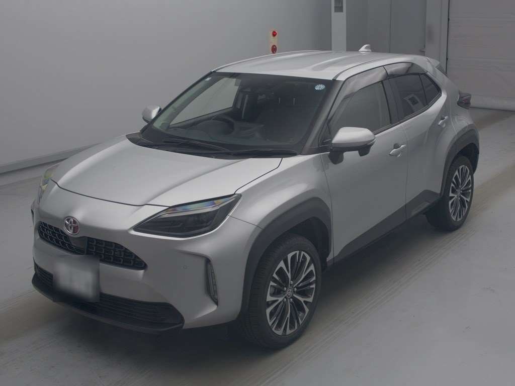 Japan Auction Vehicles 4 2021 Toyota Yaris Cross Z auction photo