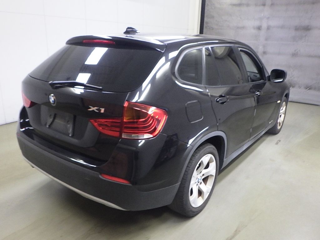 2011 BMW X1 sDrive18i auction photo 2