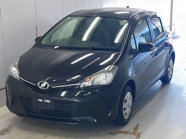 2015 Toyota Vitz 1.0F スマートスタイル Japan auction vehicle