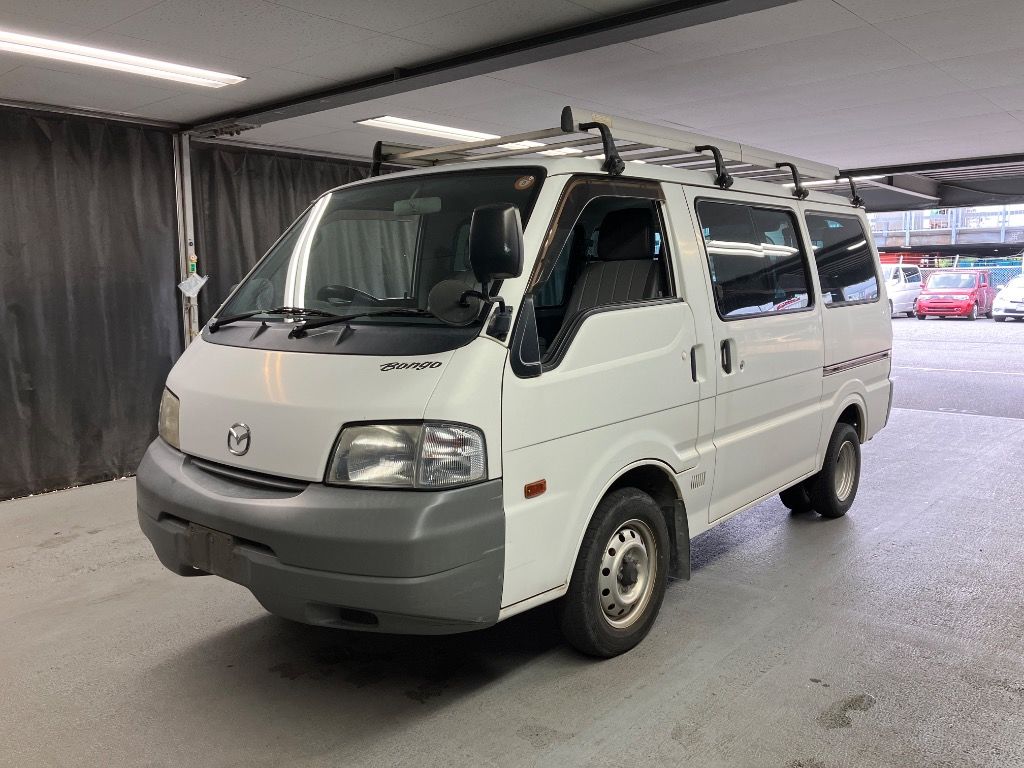 2012 Mazda ボンゴV DX 平床 auction photo 5