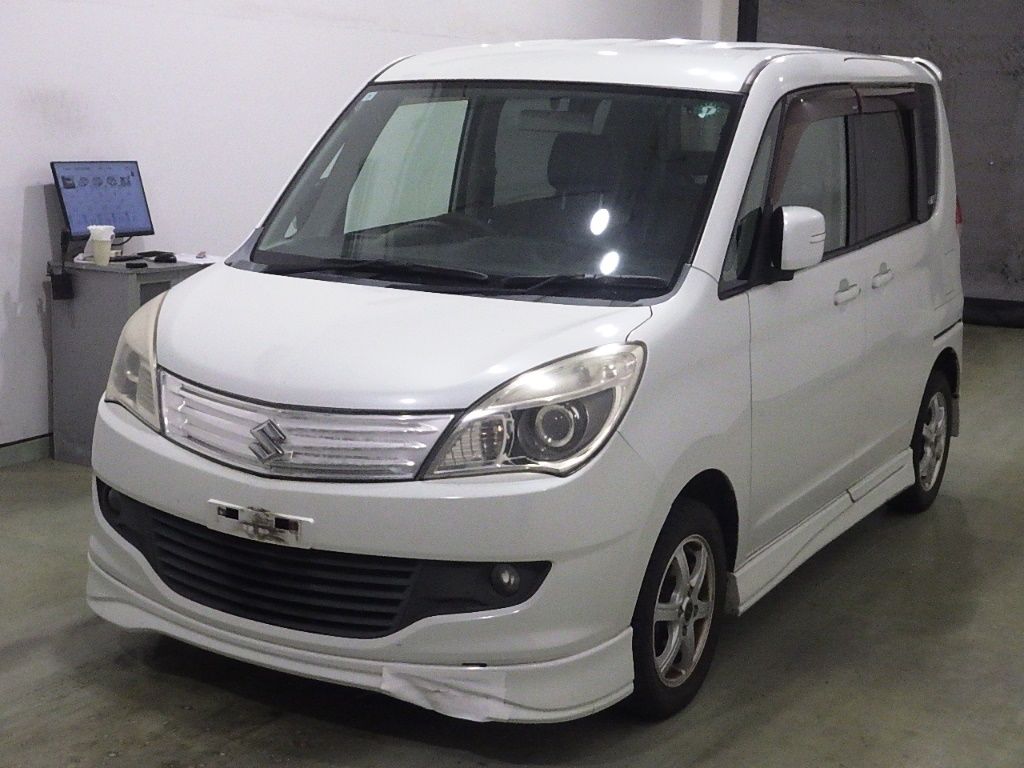 2011 Suzuki Solio S auction photo 4