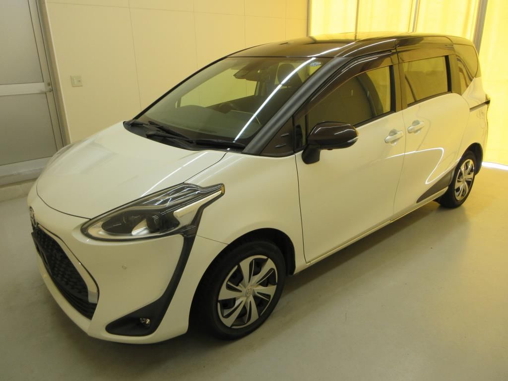 2020 Toyota Sienta Gクエロ auction photo 4