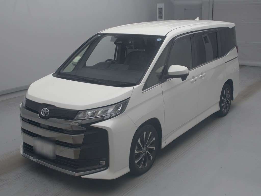 Japan Auction Vehicles 4 2023 Toyota Noah S-Z auction photo
