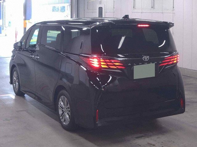 2025 Toyota Alphard Z auction photo 2