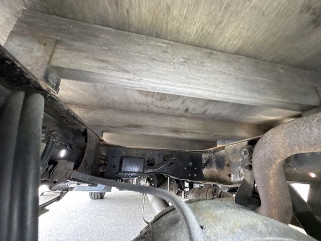 2013 Isuzu Elf Flat 4WD auction photo 15