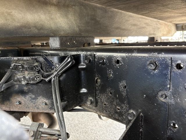 2013 Isuzu Elf Flat 4WD auction photo 17