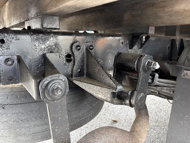 2013 Isuzu Elf Flat 4WD auction photo 16