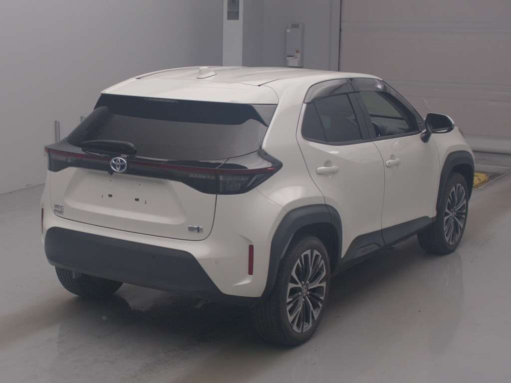 2021 Toyota Yaris Cross ハイブリッドZ auction photo 2