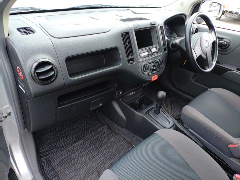 2017 Nissan NV150 AD auction photo 16