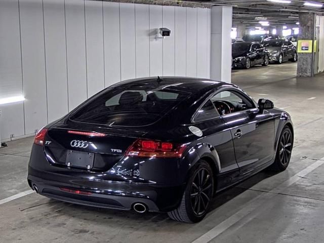 2011 Audi TT Coupe 2.0 TFSI auction photo 3