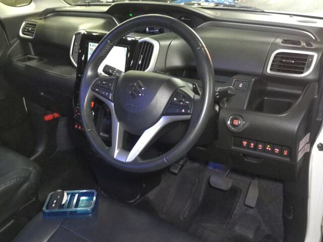 2019 Suzuki ソリオバンディット Hybrid MV auction photo 3