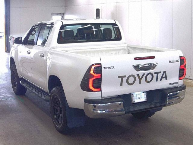 2021 Toyota Hilux Z 4WD auction photo 2