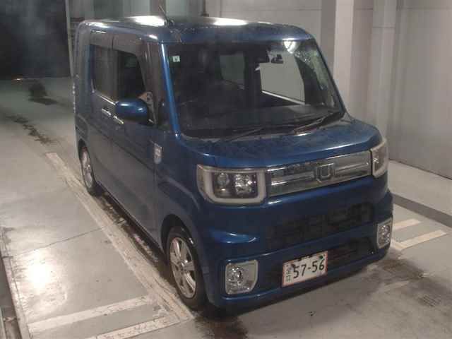 2016 Daihatsu Wake G SA II Japan auction vehicle
