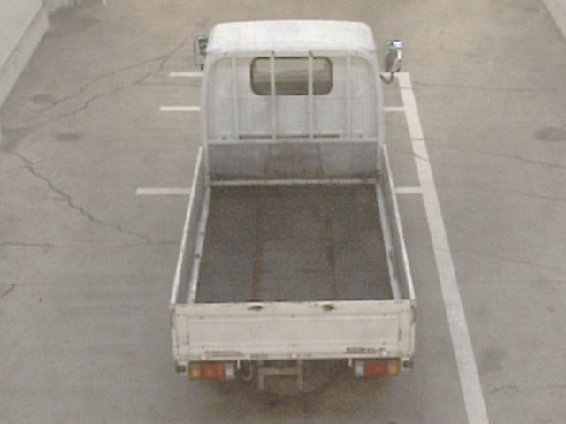 2017 Isuzu Elf Flatbed auction photo 3