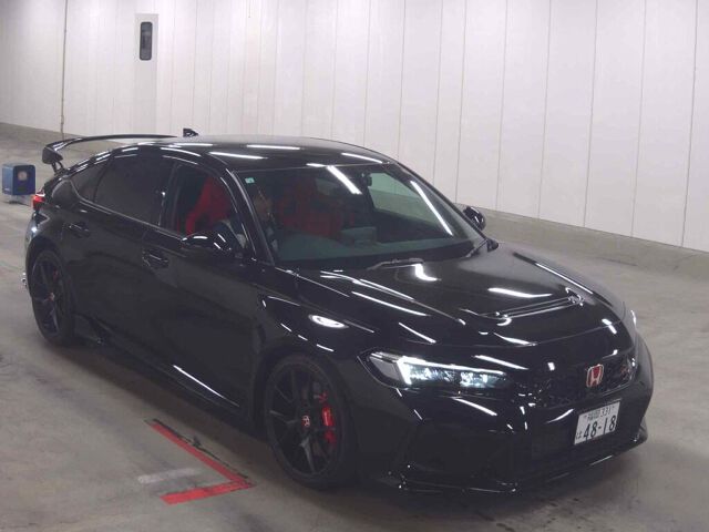 Japan Auction Vehicles 8 2026 Honda Civic Type R auction photo