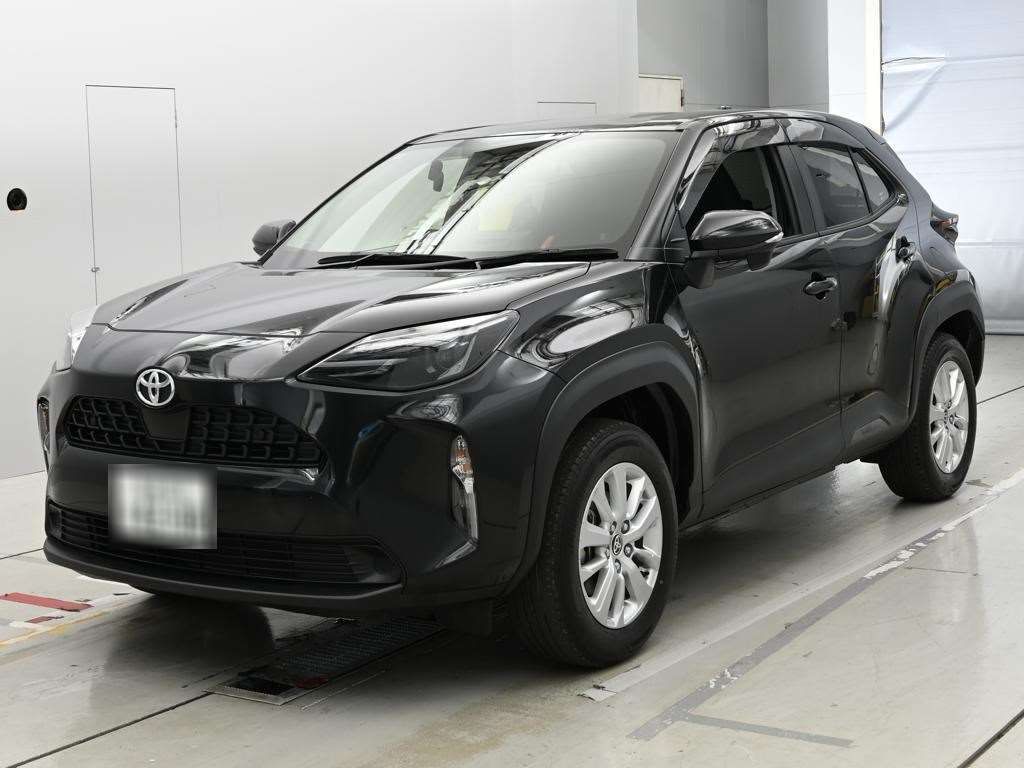 Japan Auction Vehicles 14 2023 Toyota Yaris Cross G 4WD auction photo