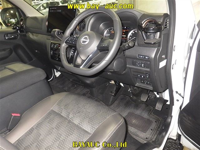 2025 Nissan Caravan グランドプレミアムGXロング auction photo 3