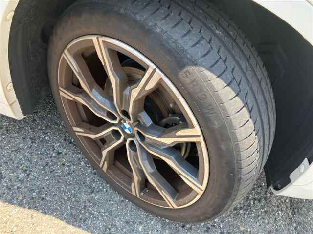 2020 BMW X1 4WD auction photo 9