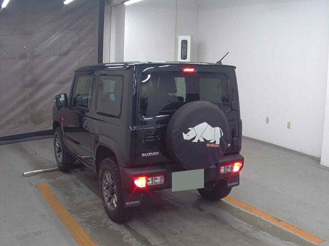 2021 Suzuki Jimny XC 4WD auction photo 2