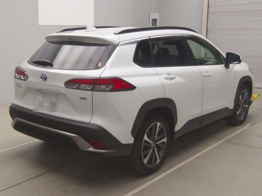 2022 Toyota Corolla Cross ハイブリッド Z 4WD auction photo 2