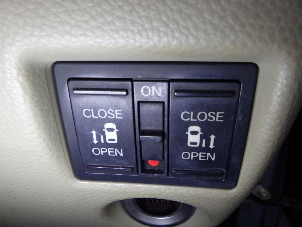 2017 Honda N-BOX GL auction photo 8