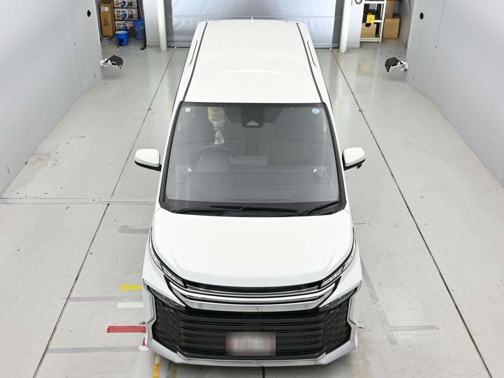 2022 Toyota Voxy Hybrid S-G auction photo 7