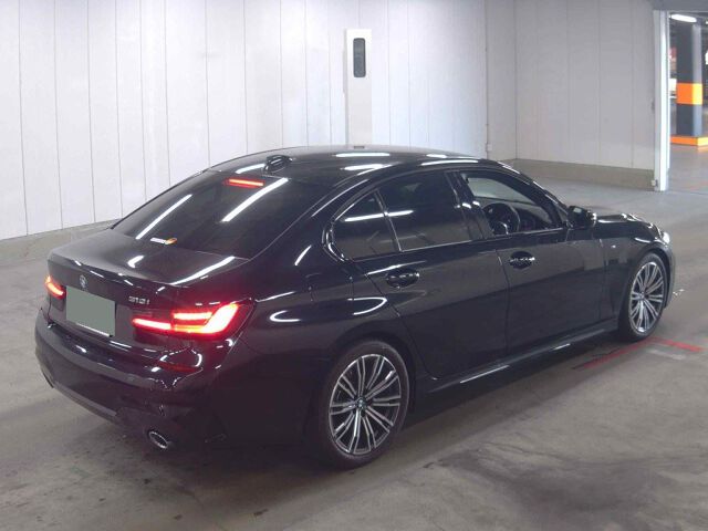 2022 BMW 3 Series 318I Mスポーツ auction photo 5