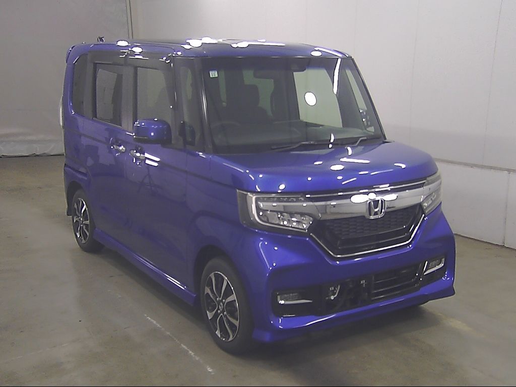 2017 Honda N-BOX Custom G L Honda Sensing Japan auction vehicle