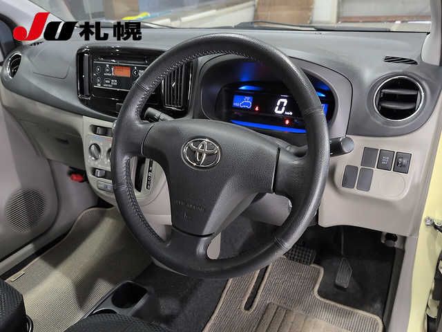 2015 Toyota Pixis Epoch 4WD Xf auction photo 3
