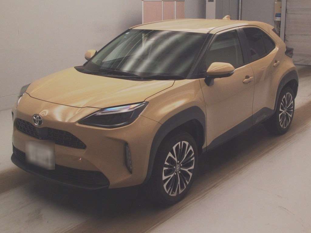 2022 Toyota Yaris Cross Z Japan auction vehicle