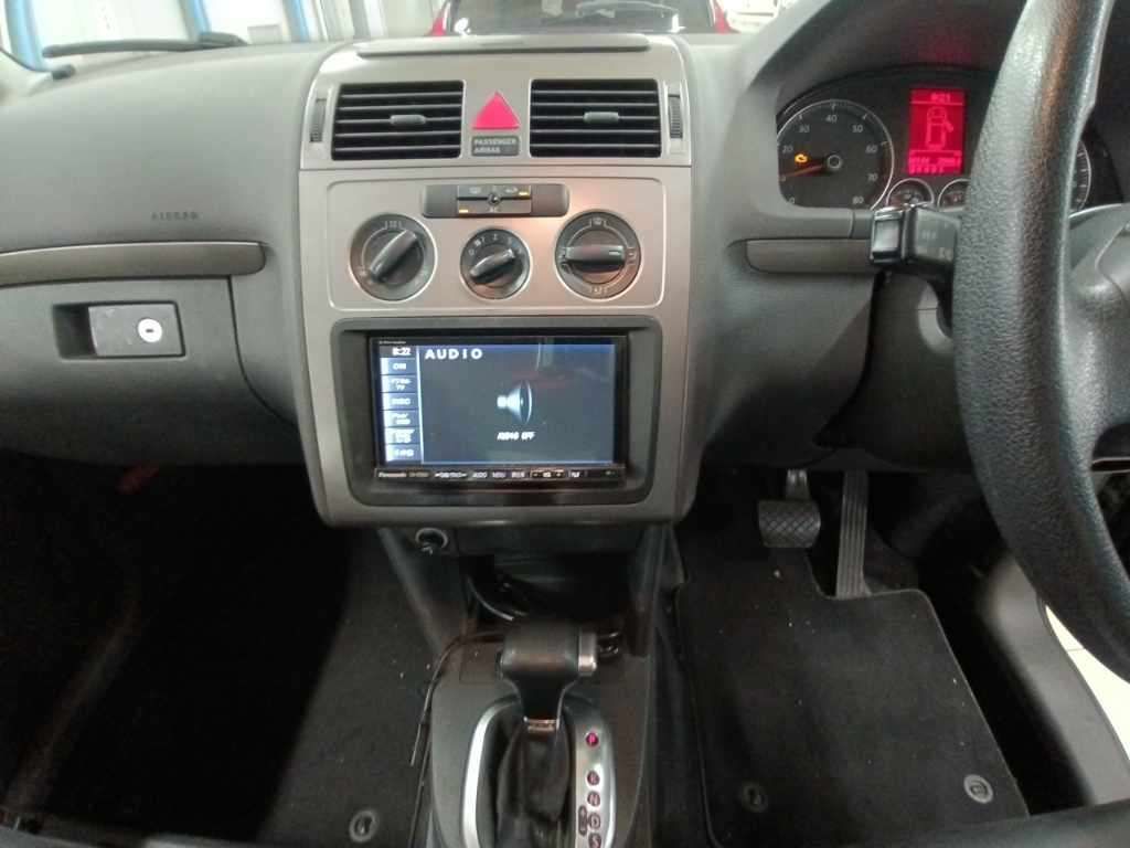 2007 Volkswagen VW ゴルフトゥーラン TSI トレンドライン auction photo 11