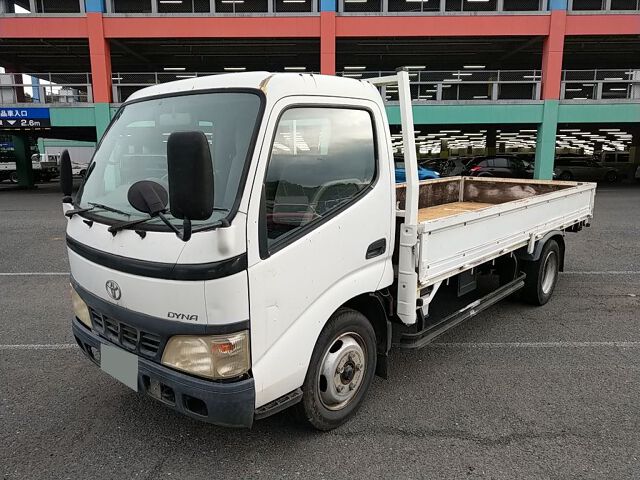 2004 Toyota Dyna auction photo 4