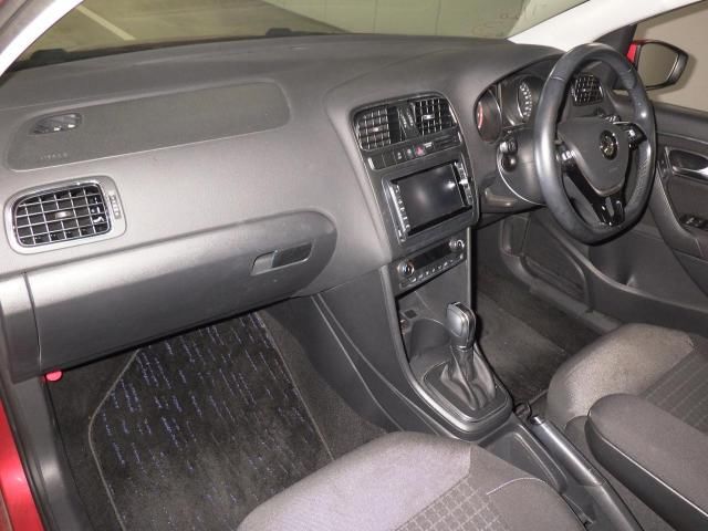 2017 Volkswagen VW ポロ TSIコンフォートLマイスター auction photo 2