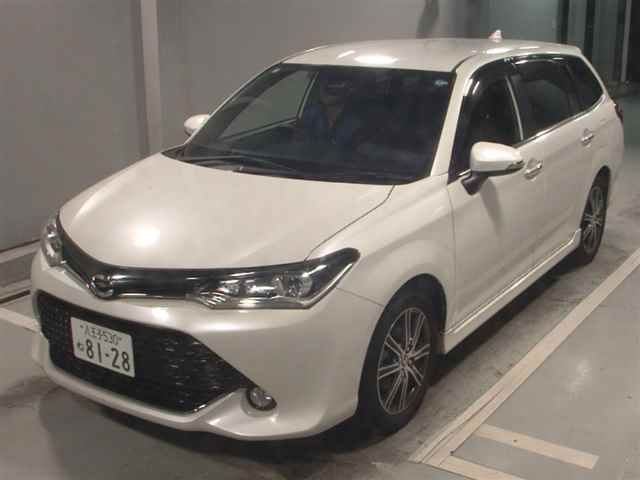 2017 Toyota Corolla Fielder 1.8S WxB auction photo 4