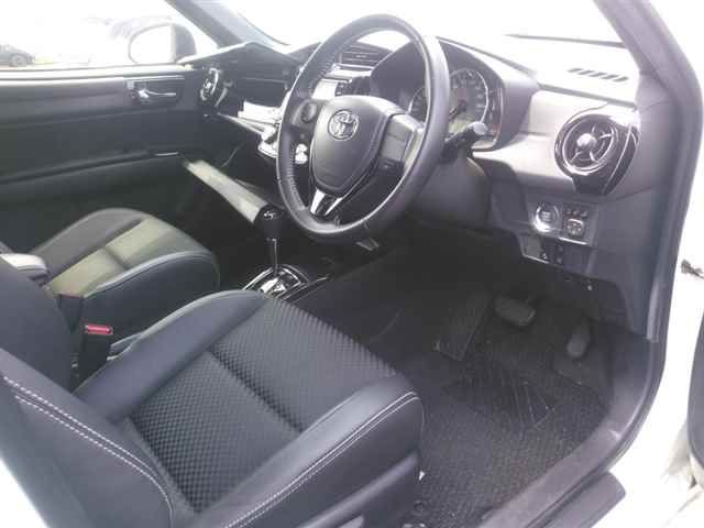 2017 Toyota Corolla Fielder 1.8S WxB auction photo 3