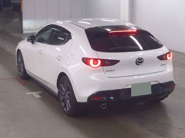 2024 Mazda 3ファストバック 15S Touring auction photo 2