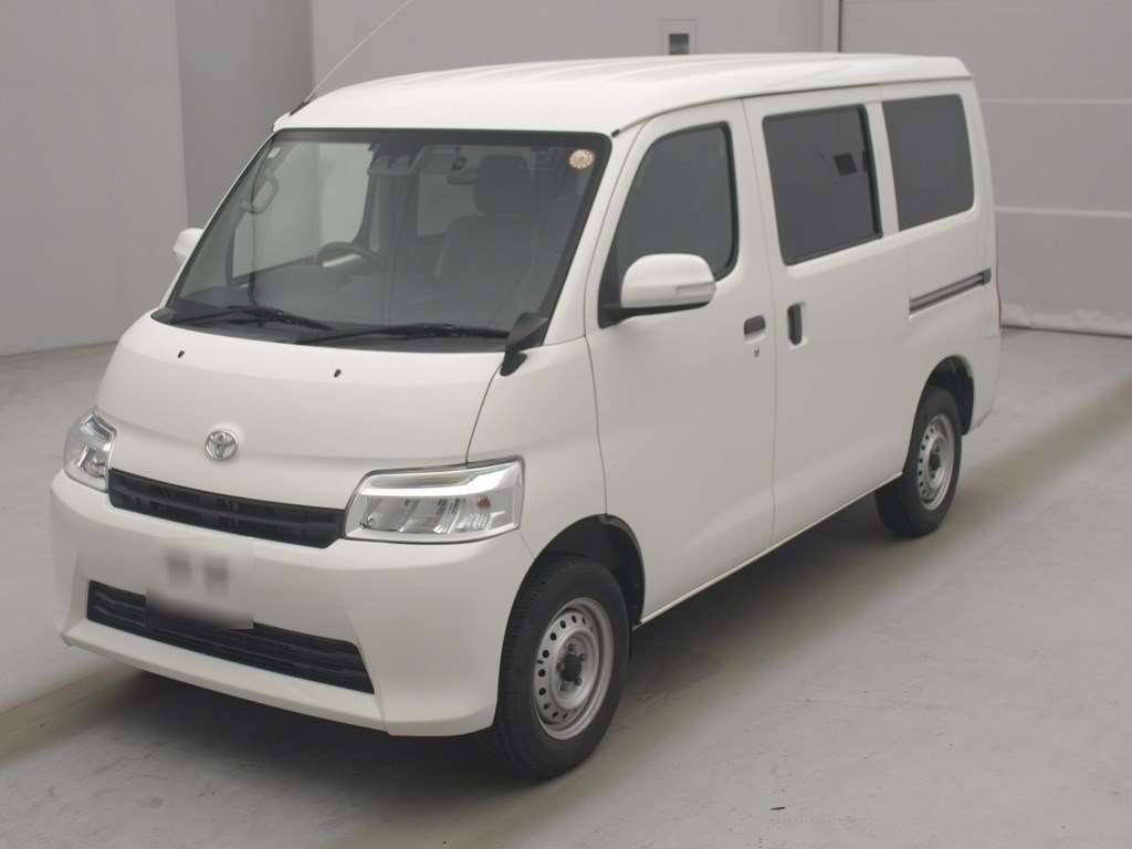 Japan Auction Vehicles 4 2022 Toyota TownAce Van GL 4WD auction photo