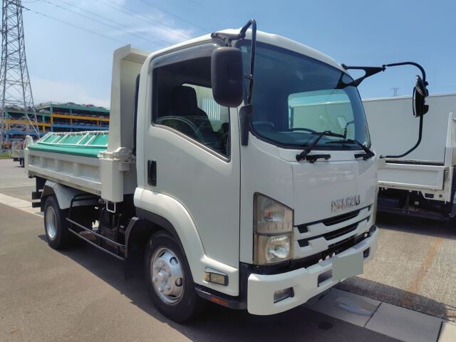 2007 Isuzu Forward ダンプ Japan auction vehicle