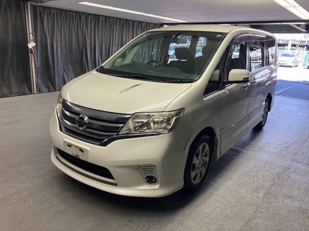 2013 Nissan Serena HWS S-HYBRID Vセレクション auction photo 5