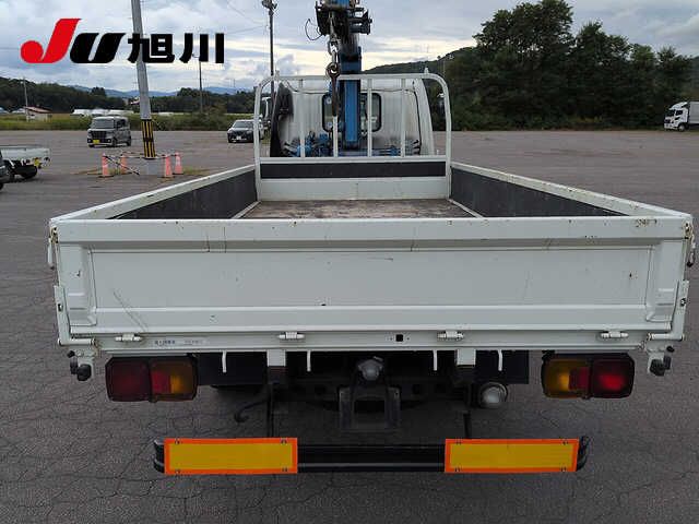 1995 Toyota Dyna crane auction photo 5
