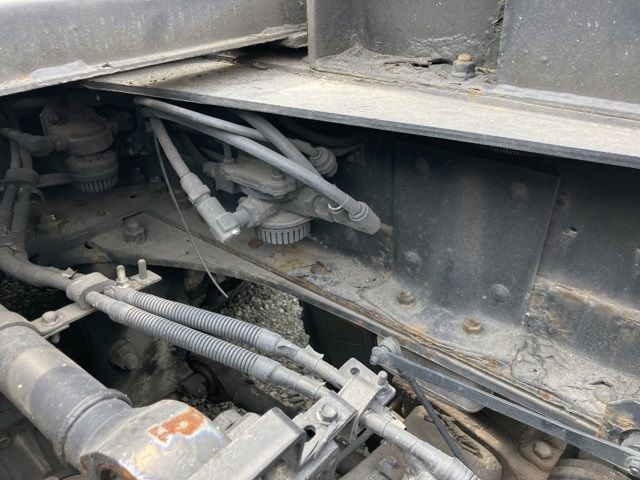 2012 Isuzu Giga トラクター auction photo 16