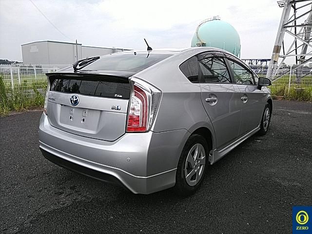 2013 Toyota Prius auction photo 4