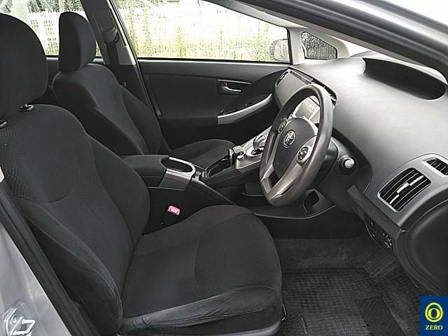 2013 Toyota Prius auction photo 7