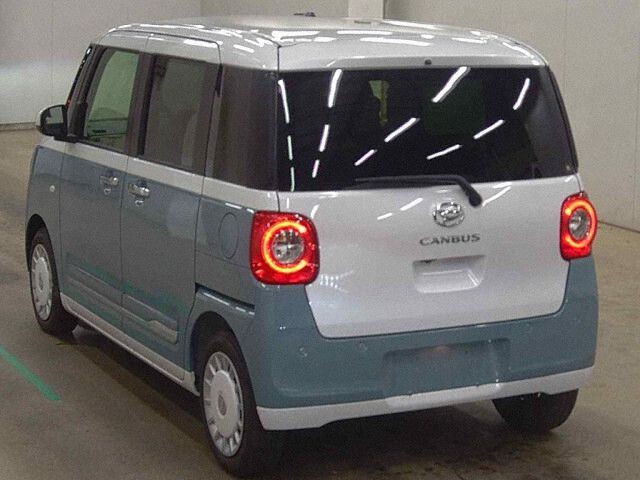 2025 Daihatsu Move Canbus Stripes G auction photo 2