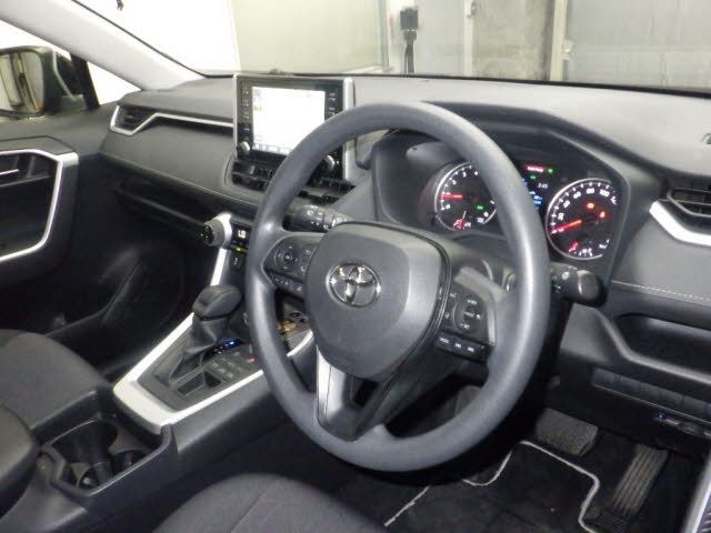 2021 Toyota RAV4 4WD X auction photo 3