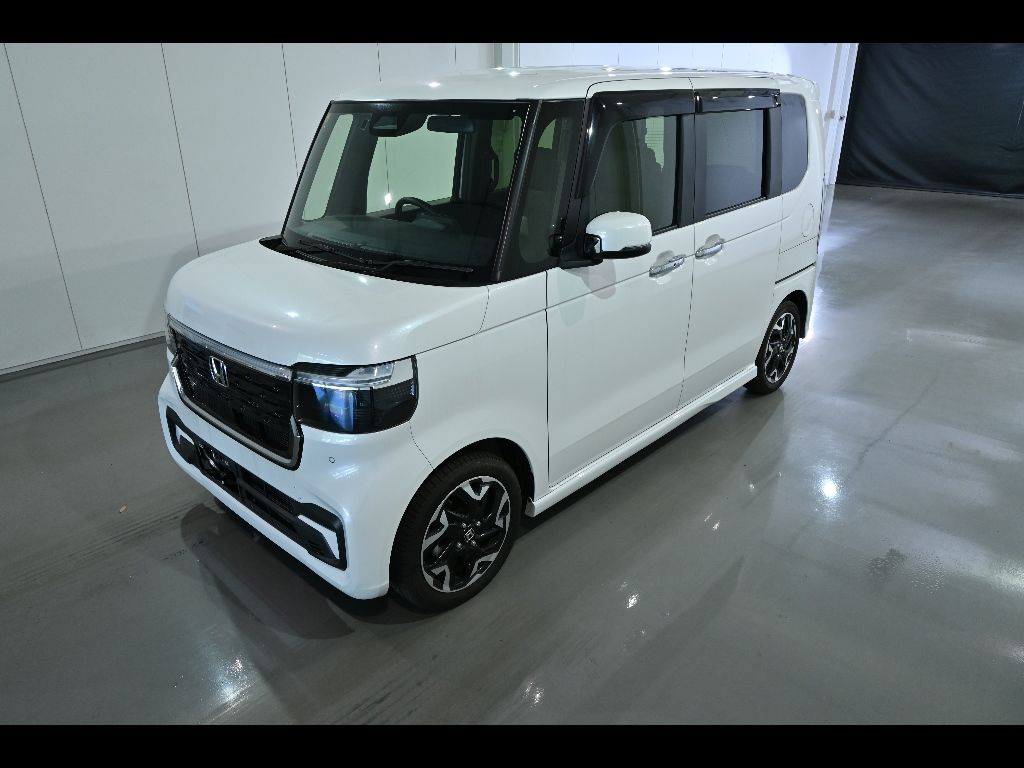 2023 Honda N-BOX Custom Turbo auction photo 4